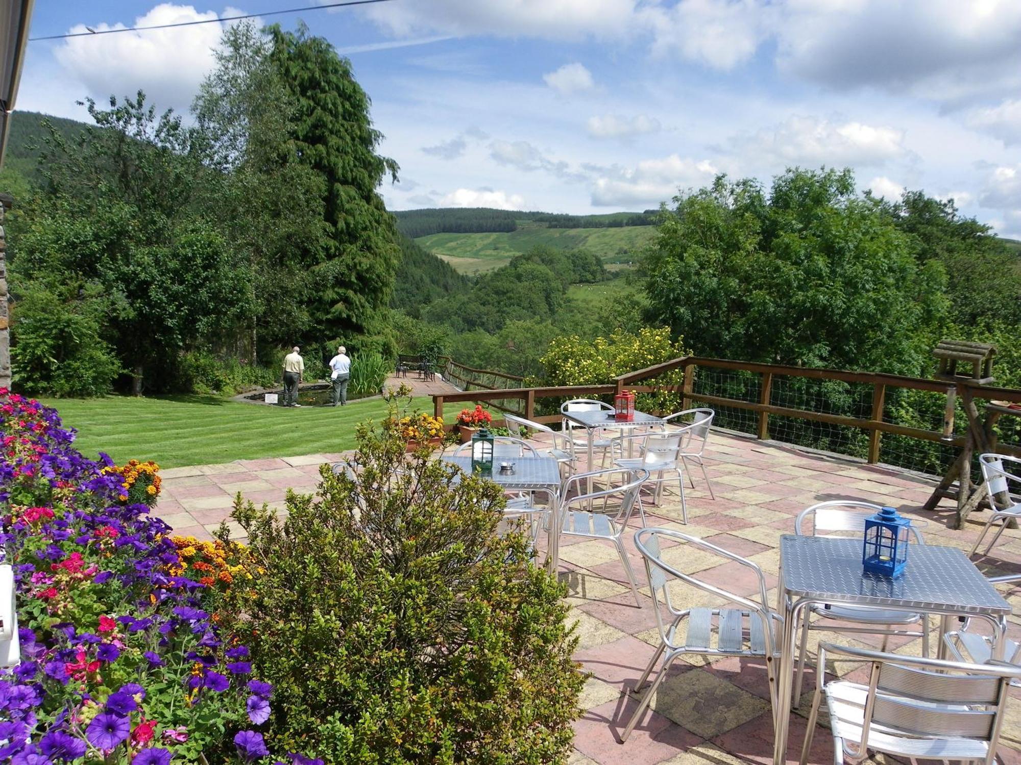 Llanerchindda Farm Guest House Cynghordy Exterior photo